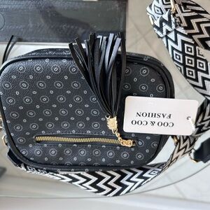 Brand new owner shoulder trendy bag.